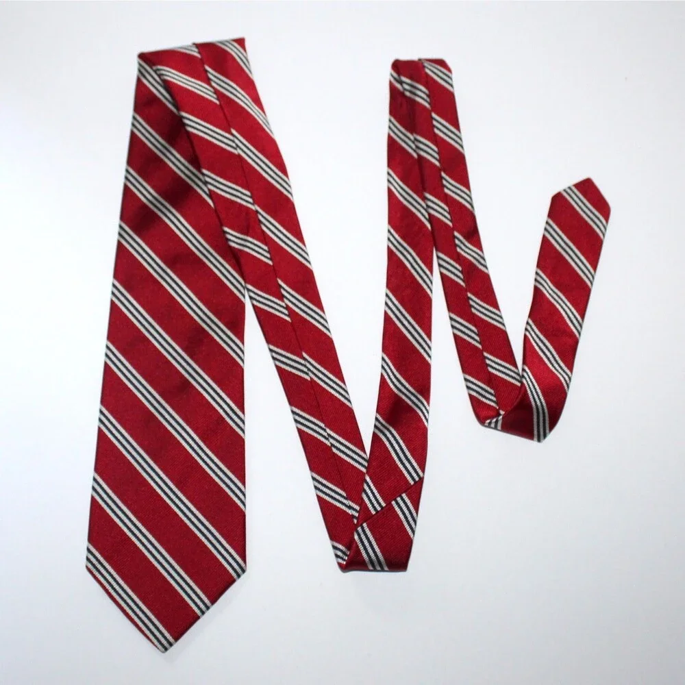 Brooks Brothers 346 Necktie Burgundy Red stripes Pure Silk Italy